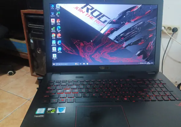 Install ulang laptop
